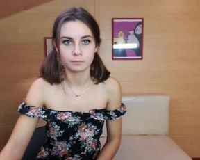 Soffy Young camshow