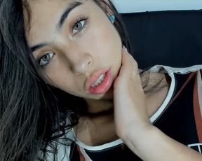 Natatwo - beautyful teen, nude tease