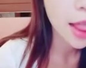 lovely chinese webcam girl xhiu lo