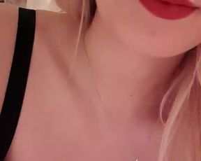 Monikag webcam show 2019-12-02_20-26-10_665