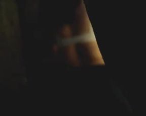 Espiando a cata en la ducha