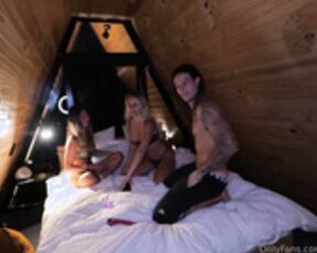 Heralteregoo & Ella Alexandra Cabin Threesome Ticket