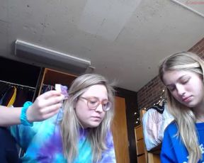 collegegirl112 16