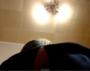 Bossy_Lilit MistressLilit Upskirt Tease