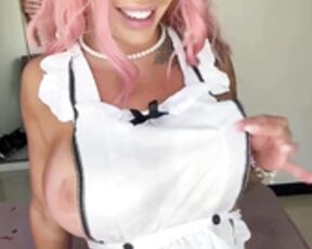 bootylinks pink maid squirting