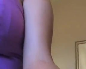 Georgeous Asian long tongue mouth recording.