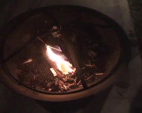 Leia Down's How To Start A Fire