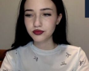 Cute girl fingers her pussy and show me butthole & feet