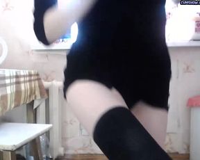 wax_simulacra toying on kitchen