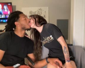 Gamohuncho adorable girl ugly bf