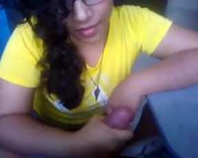 School latín gets oral sex