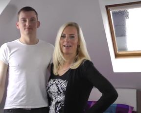 Dirty-Tina Jungschwanz entsaftet