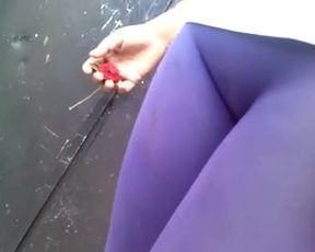 Cameltoe Ni Cuenta se dio Que La Espiaban