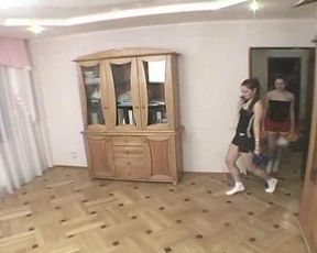 Twin Sisters - Sasha and Pasha (Unknown2)