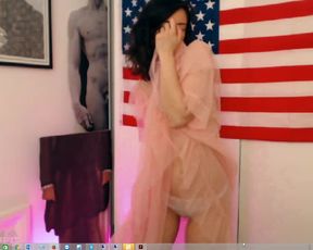 TwinBun teasing dance 1