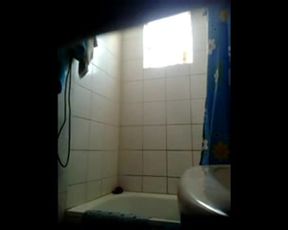 Espiando a la tia Jasmin