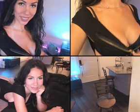 BellaBrookz teasing with toys in free cam recording 2017-07-18_104152