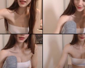 MissAlice_94 is playing with her pussy real good in free cam recording 2017-10-06_023910