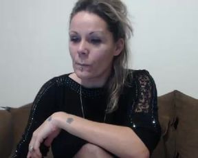 Sucrette56 webcam show 2020-01-24_17-56-28_209