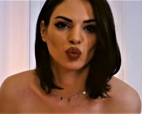 CurvedLizzie 3