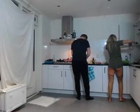 Siswet19 - Teasing Neighbour (2)