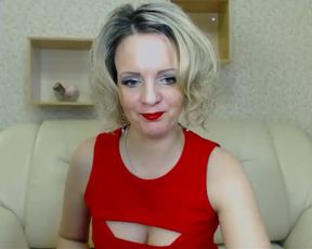 kristinablondyx flexing till you get hard in private premium video 2016-09-11