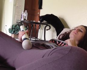 Afternoon-Pussy-Pulsing-Orgasm