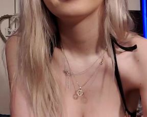 Monikag webcam show 2020-03-10_19-17-57_222