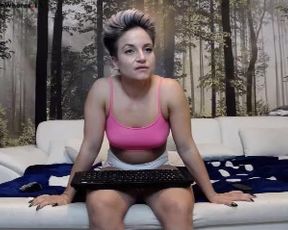 fitnestrainer fingering her tight pussy