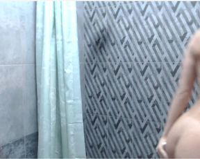 katekuray takes shower