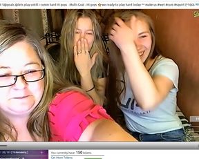 tviks 03 04 20 Group show