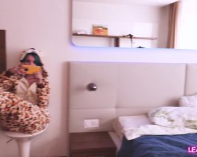 Girls Have Fun 3some Lesbi