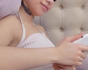 hollyextra 2020-05-06 4