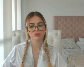 manuu_ school girl outfit