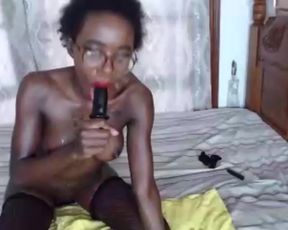 lillycamgirl oil double penetration