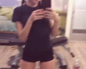 NaomiWoods SnapChat NNxgN6UrIIpbcjH9RAU90f8L8tzs2yDZ