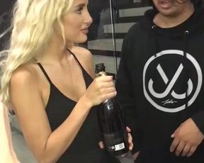 NaomiWoods SnapChat hRbKlkUxkEeD1HXXMsYh8pnwrQHkVNqh