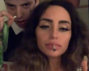 NaomiWoods SnapChat ULLDfImexUvg4TklCFQCDsjy0WhRkpr8