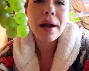 just ELLA webcam show 2020-09-02 00-16-26 509