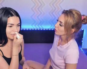 Valensiaeliza webcam show 2020-09-01 05-04-47 107
