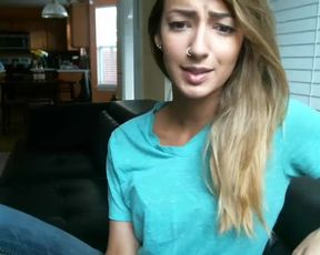 Miss_bee webcam recording 2014 November 22_12-40-11