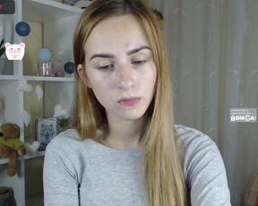 -Molly-Mae- cam show 2020-09-21 18-19-35 987