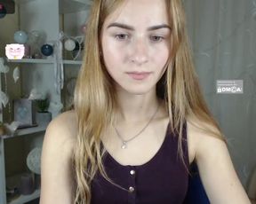 -Molly-Mae- cam show 2020-09-27 14-36-45 699