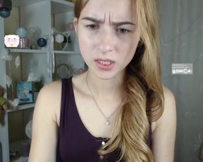 -Molly-Mae- cam show 2020-09-27 11-06-35 474