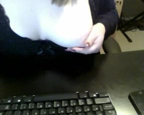 Ally -shy Aus milf shows her boobs&pussy